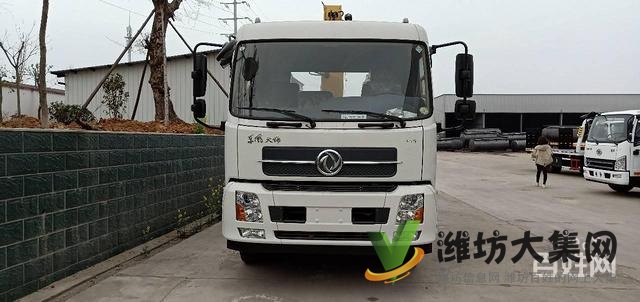 8噸平板一拖二清障車(chē),東風(fēng)天錦高速救援車(chē) 有現(xiàn)車(chē)