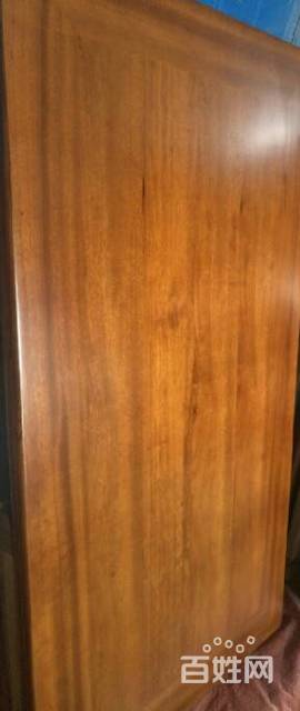 華都金馬小區(qū)精裝修帶地下室車位三臥朝陽拎包入住火急