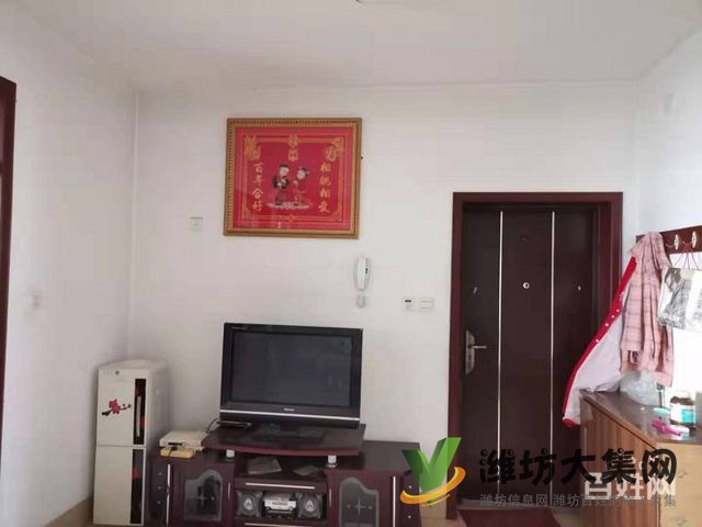 現(xiàn)代小區(qū)東門口 2樓86平小三室 送儲(chǔ)藏室 51.9萬火急急新惠