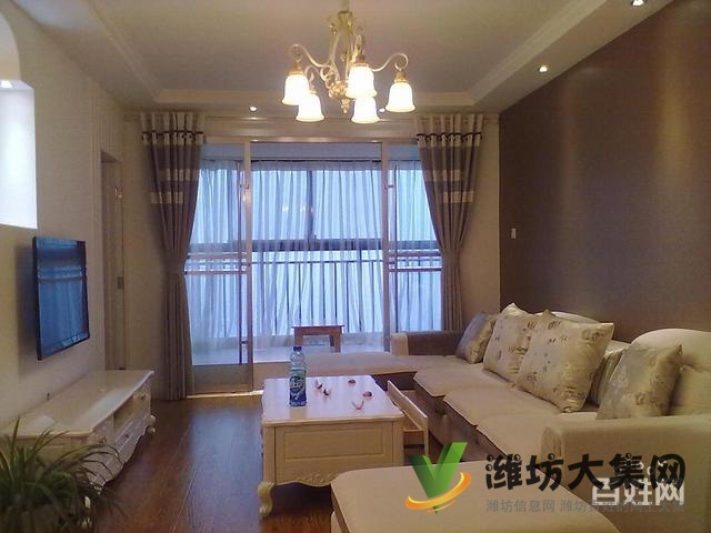 新天地購物城2室2廳1衛(wèi)頂