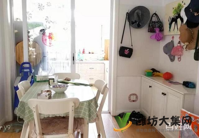 金都時代新城三室 四樓婚房精裝修104平94萬