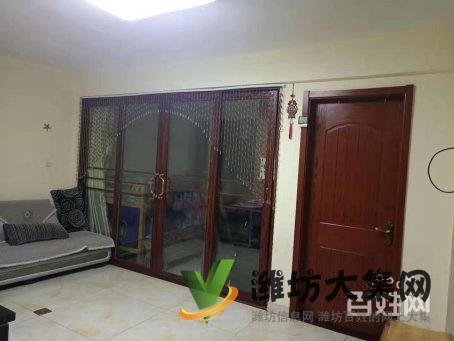 急售 萬達近 金鼎華府 精裝修兩室朝陽 出稅帶所有家電