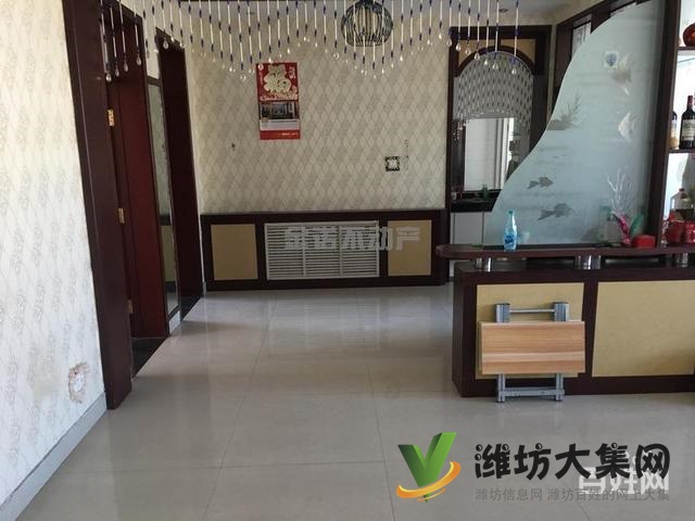 世紀旁 位置佳 大三室 黃金樓層 帶車庫144平 89