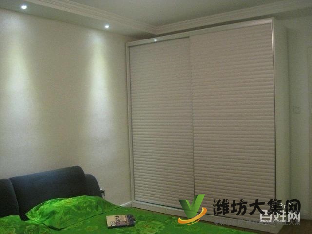 新天地購物城2室2廳1衛(wèi)頂