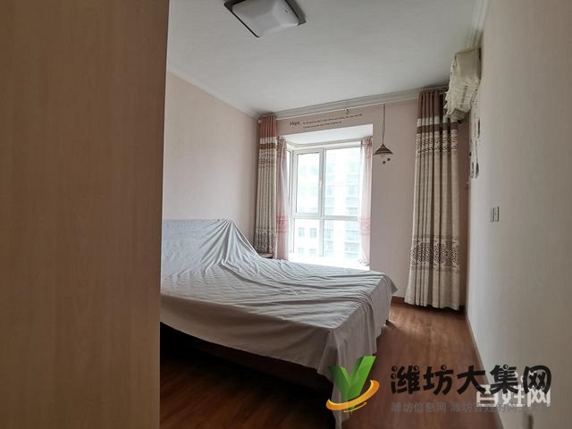 市府近 紫瑞園 小高層2梯2 精裝3室 首付20萬