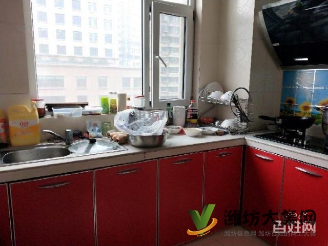 明珠學校附近高品質小區玉德苑中裝小高三室,送儲藏室頂急新惠