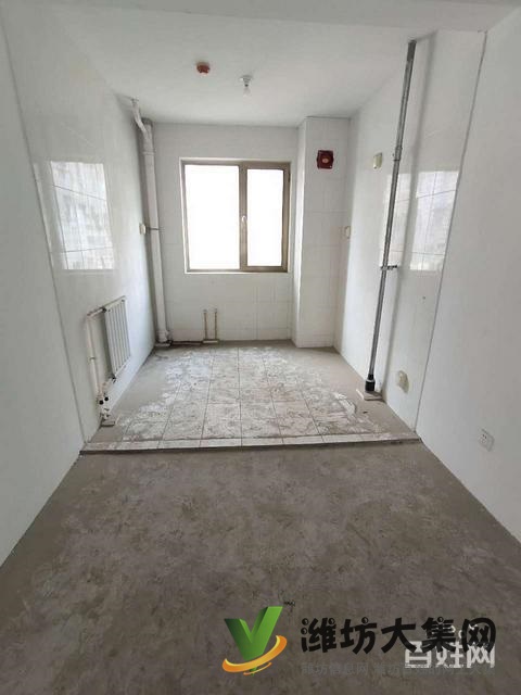 上城國際客廳朝陽好房,靠近七中,孩子上學方便,98