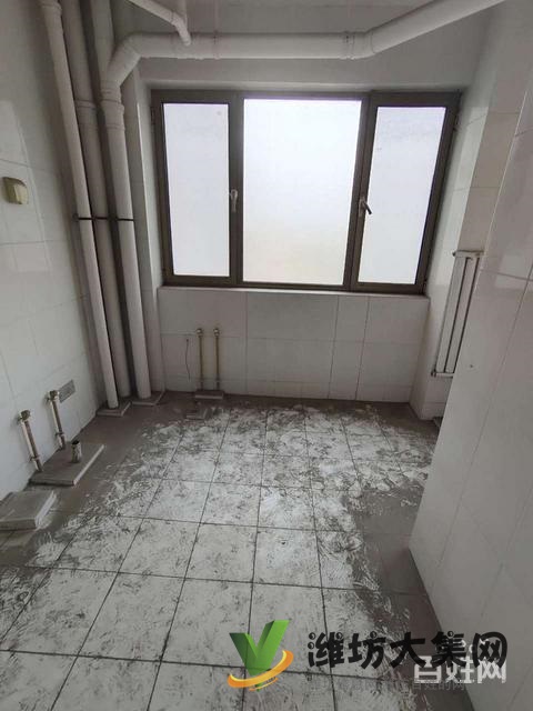 上城國際客廳朝陽好房,靠近七中,孩子上學方便,98