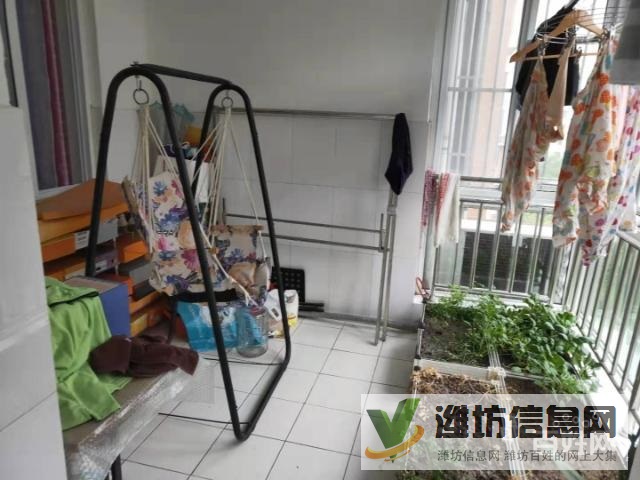 汶水小學(xué)附近,三室兩廳兩衛(wèi)精裝帶車(chē)庫(kù),出行方便