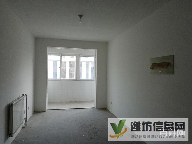 恒信無虛假 6000一平3室現(xiàn)房,三室朝陽,濰坊學