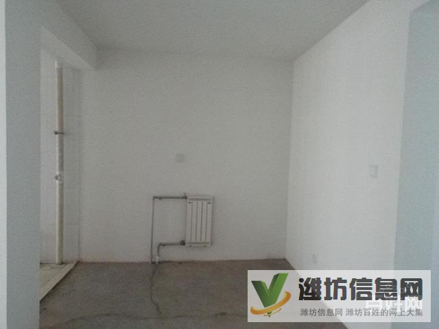 恒信無虛假 6000一平3室現(xiàn)房,三室朝陽,濰坊學