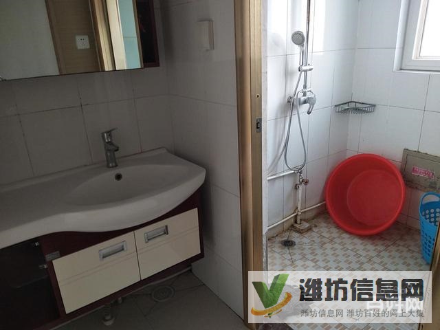 房主急售!精裝修三室兩廳 帶車(chē)位 驚喜價(jià)