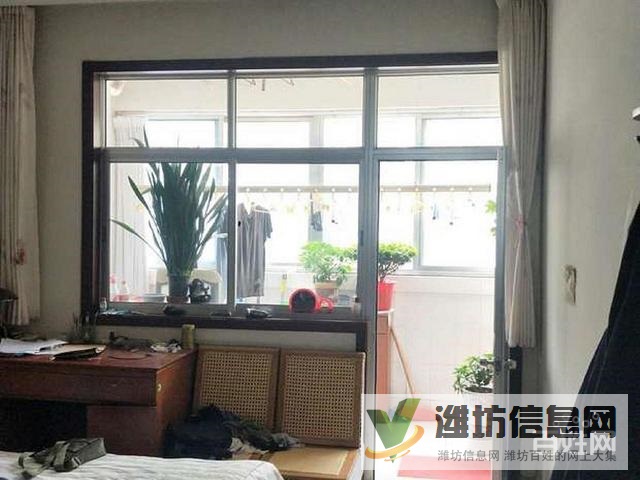 金諾無虛假審計局單位上的好房子,帶儲藏室送車庫便宜