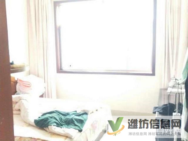 金諾無虛假審計局單位上的好房子,帶儲藏室送車庫便宜