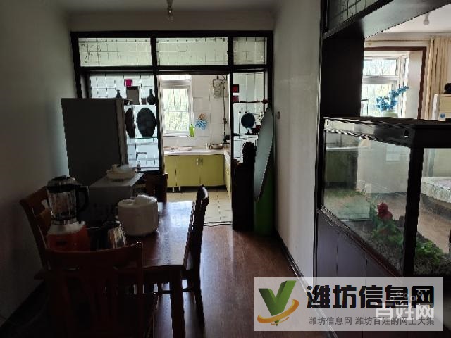 湖景龍灣精裝多層二樓,帶倉(cāng)庫(kù)證出稅