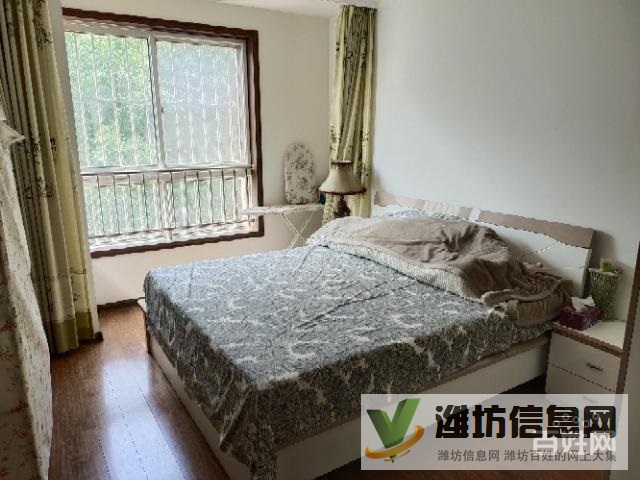 湖景龍灣精裝多層二樓,帶倉(cāng)庫(kù)證出稅