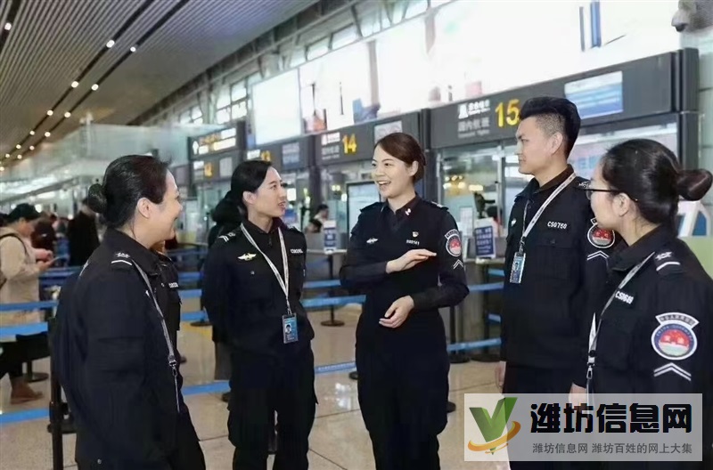 上一休一高鐵跟車(chē)乘務(wù)員，進(jìn)站安檢員